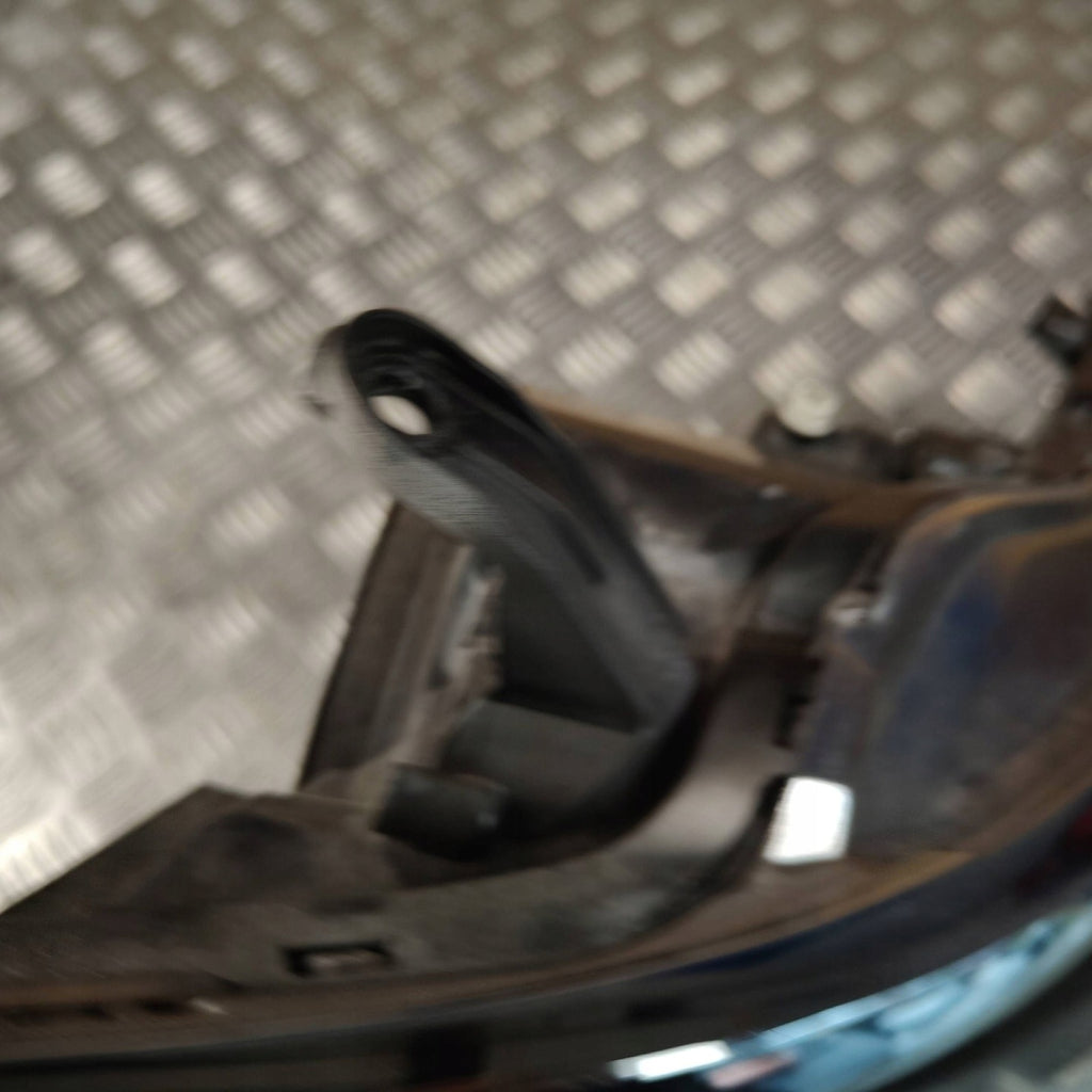 Frontscheinwerfer Toyota Auris 81110-02K30 Rechts Scheinwerfer Headlight SCH1261001070hg