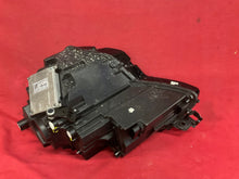 Laden Sie das Bild in den Galerie-Viewer, Frontscheinwerfer Skoda Karoq 57B941016 LED Rechts Scheinwerfer Headlight SCH8881192044it