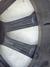 Load image into Gallery viewer, 1x Alufelge 19 Zoll 8.0" 5x108 55ET Glanz Schwarz 31400033 Volvo S60 V60 FEL4458298806fc