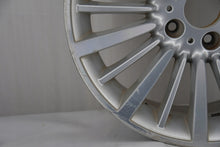 Load image into Gallery viewer, 1x Alufelge 18 Zoll 8.0" 5x120 34ET Glanz Silber 6796249 BMW 1 Rim Wheel FEL8297082084ra