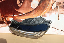 Laden Sie das Bild in den Galerie-Viewer, Frontscheinwerfer Audi Q5 80A941035E LED Links Scheinwerfer Headlight