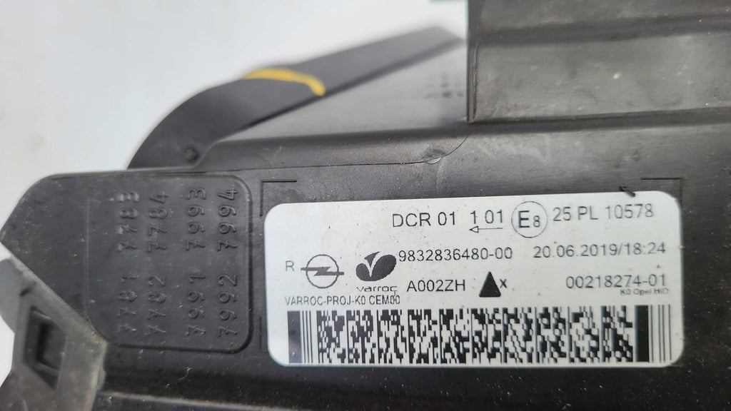 Frontscheinwerfer Opel Zafira Vivaro C 9832836480 Xenon Rechts Headlight