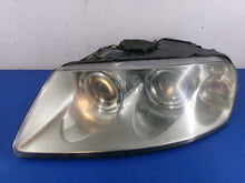 Laden Sie das Bild in den Galerie-Viewer, Frontscheinwerfer VW Touareg 7L6941015BK Xenon Links Scheinwerfer Headlight