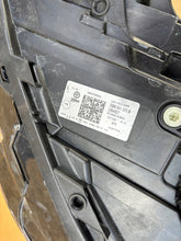 Laden Sie das Bild in den Galerie-Viewer, Frontscheinwerfer VW T Cross 2GM941005B Links Scheinwerfer Headlight SCH6111486239as