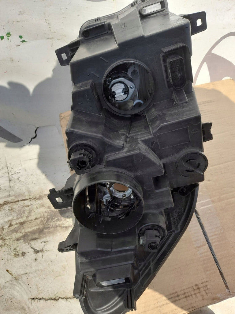 Frontscheinwerfer Mercedes-Benz Sprinter RKC13664 Vorderseite Headlight