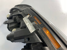 Laden Sie das Bild in den Galerie-Viewer, Frontscheinwerfer BMW 7 E65 E66 7165445 Links Scheinwerfer Headlight