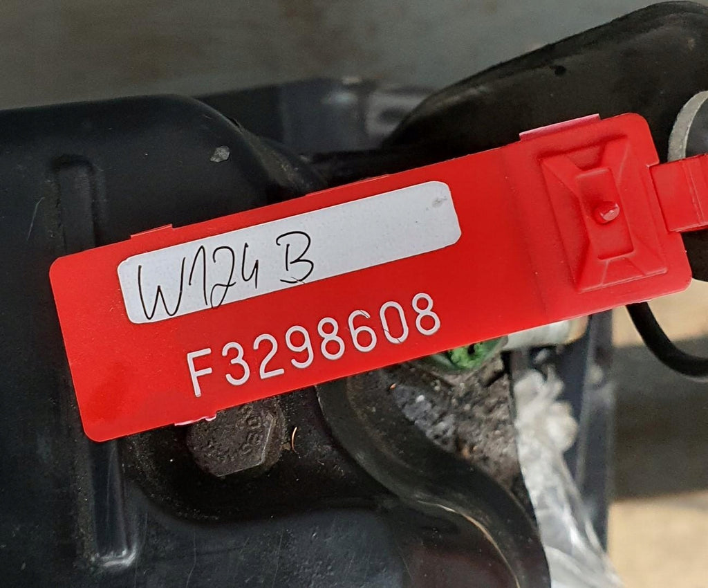 Motor Mercedes-Benz W124 103983 3.0 Benzin Engine Unkomplett