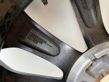 Laden Sie das Bild in den Galerie-Viewer, 1x Alufelge 16 Zoll 403003531R Renault Megane Iv Rim Wheel FEL4262878713cy