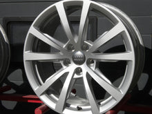 Laden Sie das Bild in den Galerie-Viewer, 4x Alufelge 18 Zoll 8.0" 5x112 29ET Glanz Silber 4N0601025A Audi A8 D5 Rim Wheel FEL8782141646yp