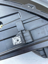 Load image into Gallery viewer, Frontscheinwerfer VW Golf VIII 5H1941005 LED Ein Stück (Rechts oder Links) SCH2591228474sl