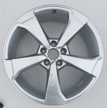 Laden Sie das Bild in den Galerie-Viewer, 1x Alufelge 19 Zoll 8.0" 5x112 49ET Glanz Silber 8V0601025CE Audi Rim Wheel FEL4316889543gt