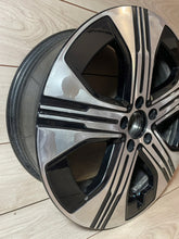 Laden Sie das Bild in den Galerie-Viewer, 1x Alufelge 19 Zoll 7.5" 5x112 A2434011900 Mercedes-Benz X243 Rim Wheel FEL6301884044wo