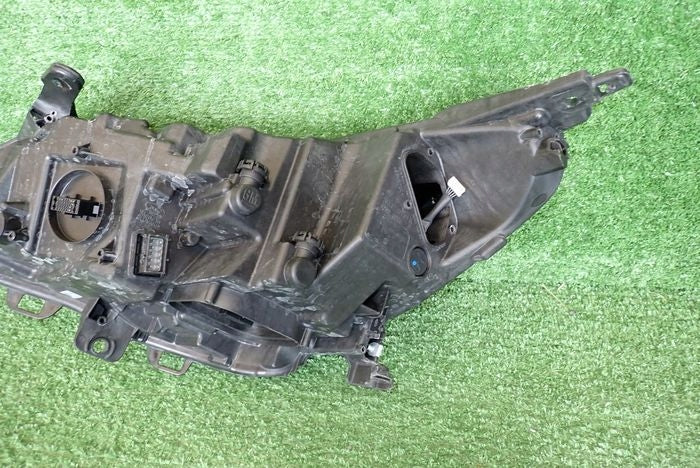 Frontscheinwerfer Opel Astra 39218026 Rechts Scheinwerfer Headlight SCH9382421575zw