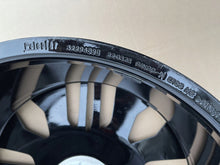 Laden Sie das Bild in den Galerie-Viewer, 1x Alufelge 20 Zoll 9.0&quot; 5x108 53ET 32294898 Polestar 2 Rim Wheel