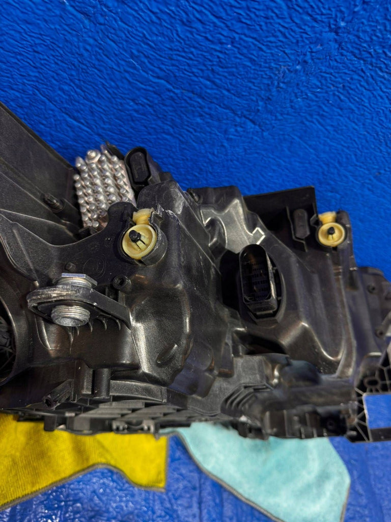 Frontscheinwerfer Skoda Octavia I 5E4941035 Links Scheinwerfer Headlight SCH7966291179ev