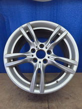 Load image into Gallery viewer, 1x Alufelge 18 Zoll 8.5" 5x120 7845881 BMW F30 F31 Rim Wheel FEL7279358984ze