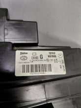 Laden Sie das Bild in den Galerie-Viewer, Frontscheinwerfer Toyota Proace City 9835780680 Links Scheinwerfer Headlight SCH6328990179rw