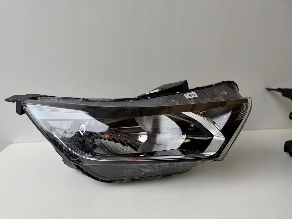 Frontscheinwerfer Hyundai I20 III 92101-Q0050 Ein Satz Scheinwerfer Headlight SCH8973588743wy