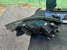 Laden Sie das Bild in den Galerie-Viewer, Frontscheinwerfer Audi A1 8xa Ein Satz Scheinwerfer Headlight SCH1288330841gd