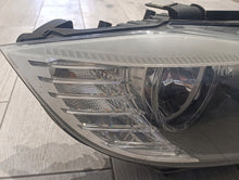 Load image into Gallery viewer, Frontscheinwerfer BMW E91 E90 72025829 Rechts Scheinwerfer Headlight SCH9393421177in