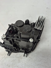 Laden Sie das Bild in den Galerie-Viewer, Frontscheinwerfer Seat Ateca 576941032C Rechts Scheinwerfer Headlight SCH8947064922wy