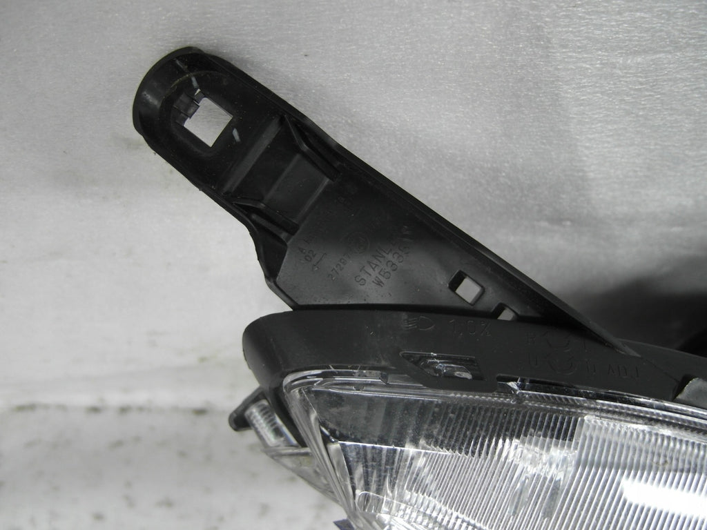 Frontscheinwerfer Mitsubishi Space Star W5335 Rechts Scheinwerfer Headlight