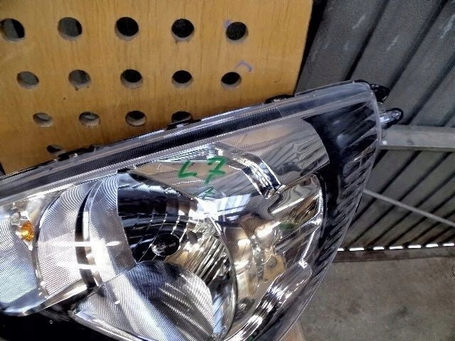 Frontscheinwerfer Mitsubishi Space Star RKC14545 Vorderseite Headlight
