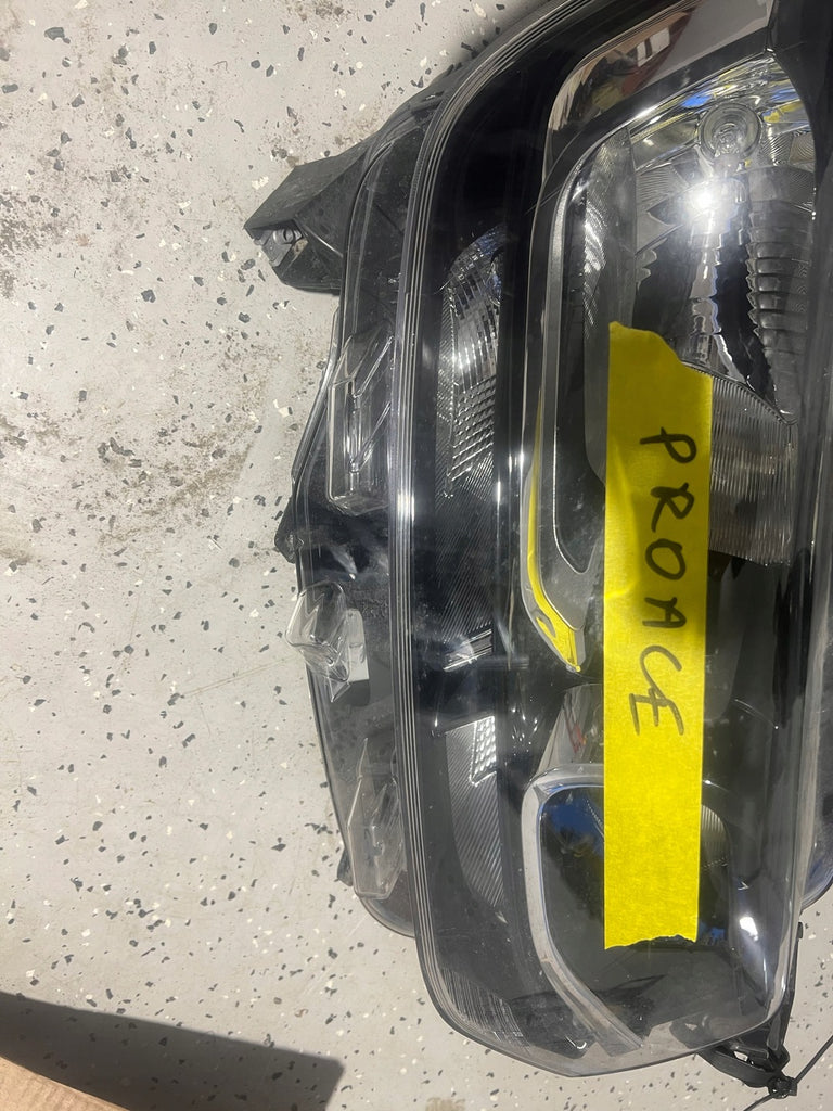 Frontscheinwerfer Toyota Proace 9835780580 73278215 Rechts Headlight