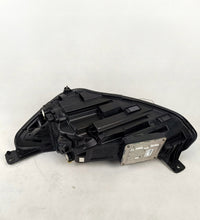 Laden Sie das Bild in den Galerie-Viewer, Frontscheinwerfer Ford Focus MX7B-13E014-EB Full LED Rechts Headlight SCH7376155076at