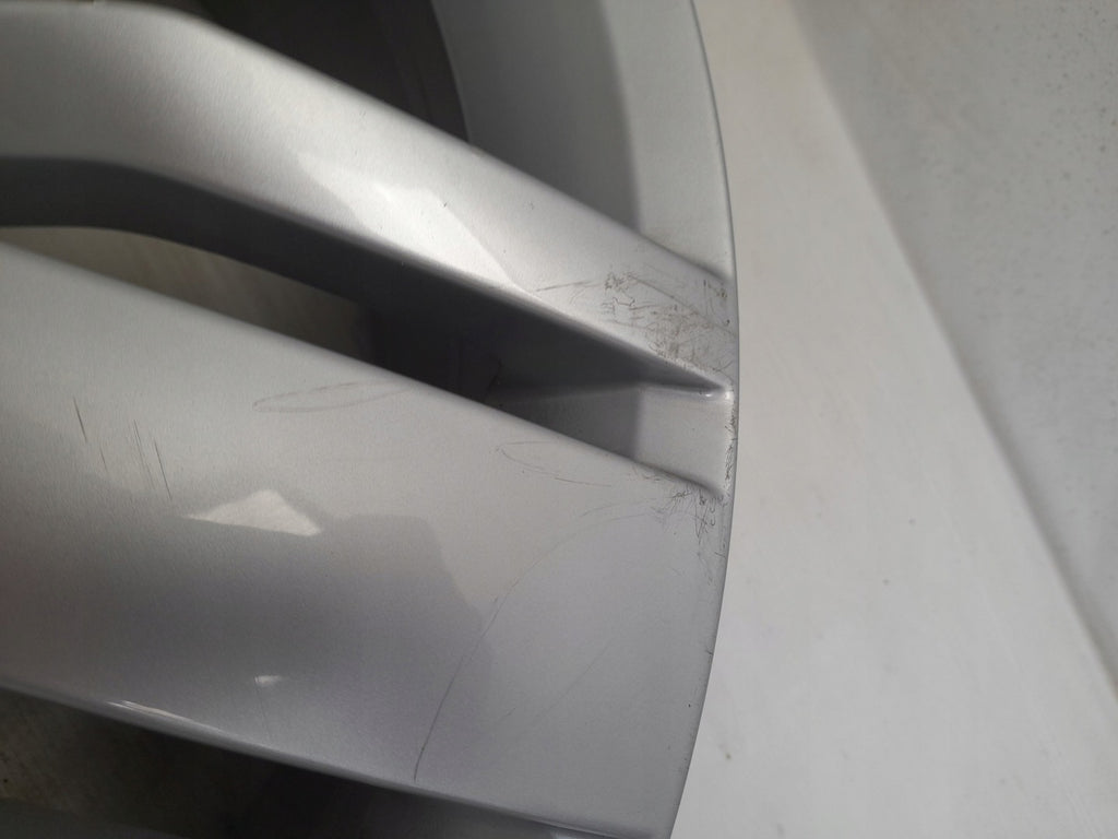 1x Alufelge 20 Zoll 8.0" 5x112 34ET Glanz Silber 3QF601025J VW I Rim Wheel FEL2847578245hj