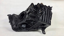 Laden Sie das Bild in den Galerie-Viewer, Frontscheinwerfer Audi Q3 83A941034 Rechts Scheinwerfer Headlight SCH2517313830te