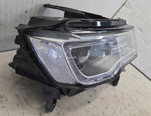 Laden Sie das Bild in den Galerie-Viewer, Frontscheinwerfer Jeep Grand Cherokee 68266664AE Xenon Rechts Headlight SCH6792354344dv