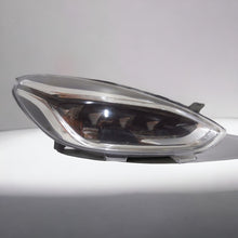 Load image into Gallery viewer, Frontscheinwerfer Ford Fiesta H1BB13E16-GB FULL LED Rechts Headlight