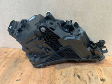 Load image into Gallery viewer, Frontscheinwerfer Skoda Superb III 3V1941015D Full LED Links Headlight SCH1486529949de