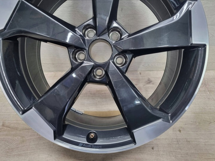 1x Alufelge 19 Zoll 81A601025M Audi Q2 Rim Wheel FEL5113505356dq