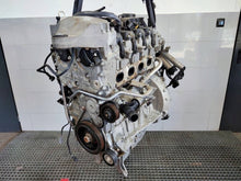 Laden Sie das Bild in den Galerie-Viewer, Motor Mercedes-Benz W176 W246 270910 1.6 CGI 2013 Benzin Engine Unkomplett MOT1371925767yz
