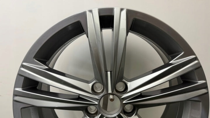 1x Alufelge 17 Zoll 6.5" 5x100 39ET Glanz Grau 2GM601025G VW Rim Wheel FEL6072366782ez