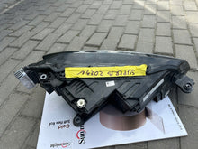 Laden Sie das Bild in den Galerie-Viewer, Frontscheinwerfer Skoda Superb III 3V1941015C LED Links Scheinwerfer Headlight