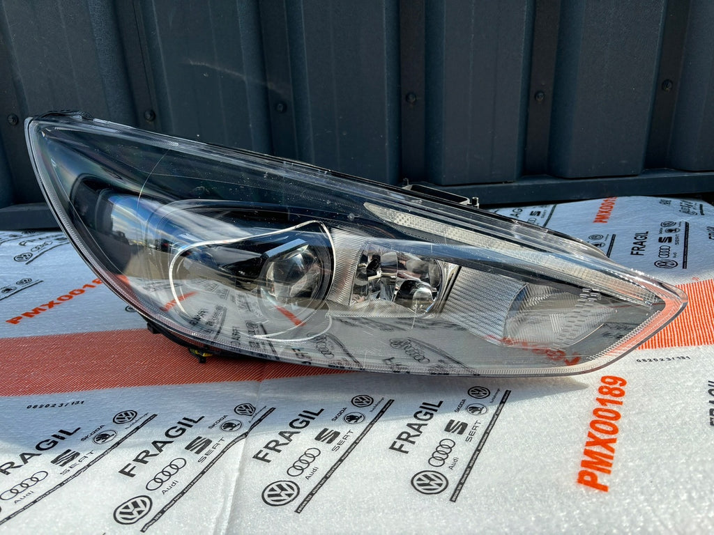 Frontscheinwerfer Ford Focus F1EB-13D154-CG BiXenon Rechts Headlight