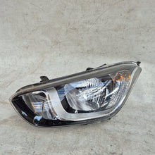 Laden Sie das Bild in den Galerie-Viewer, Frontscheinwerfer Hyundai I20 92101-4P500 Links Scheinwerfer Headlight SCH2040828488yf