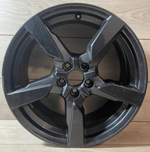 Laden Sie das Bild in den Galerie-Viewer, 1x Alufelge 17 Zoll 7.5" 5x112 82A601025P 82A601025AT Audi A1 Rim Wheel FEL9531058228fy