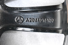 Load image into Gallery viewer, 1x Alufelge 17 Zoll 8.0" 5x112 49 5ET A2064016100 Mercedes-Benz W206 Rim Wheel FEL8263895416ve