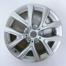 Load image into Gallery viewer, 1x Alufelge 17 Zoll 6.5&quot; 5x112 39ET 6856076 BMW X1 Rim Wheel