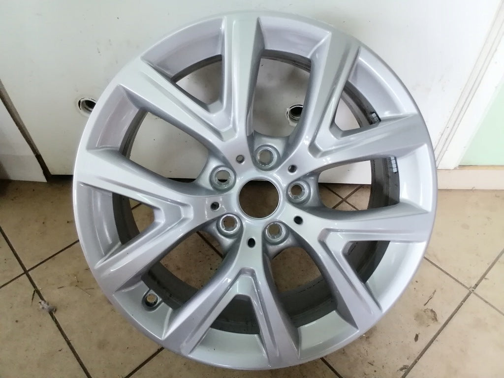 1x Alufelge 17 Zoll 6.5" 5x112 39ET 6856076 BMW X1 Rim Wheel FEL7889676520tg