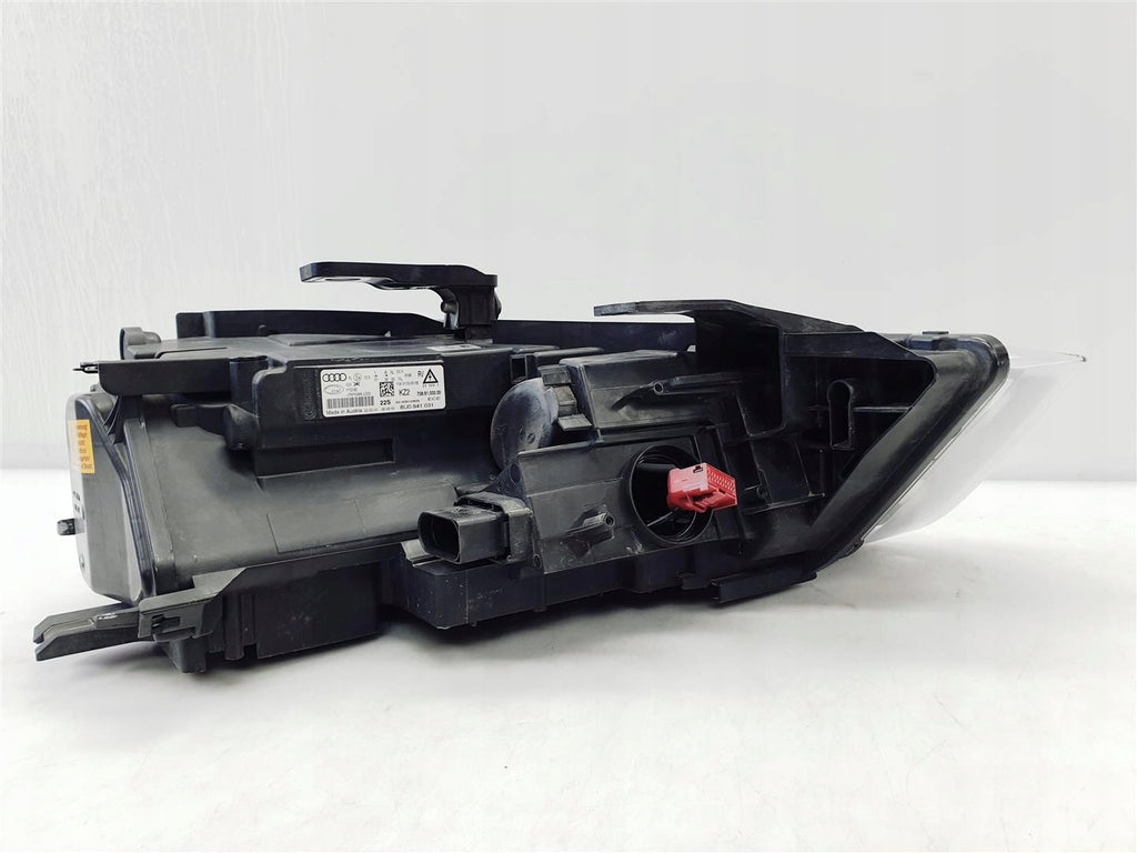 Frontscheinwerfer Audi Q3 8U0941031 Xenon Ein Stück (Rechts oder Links)
