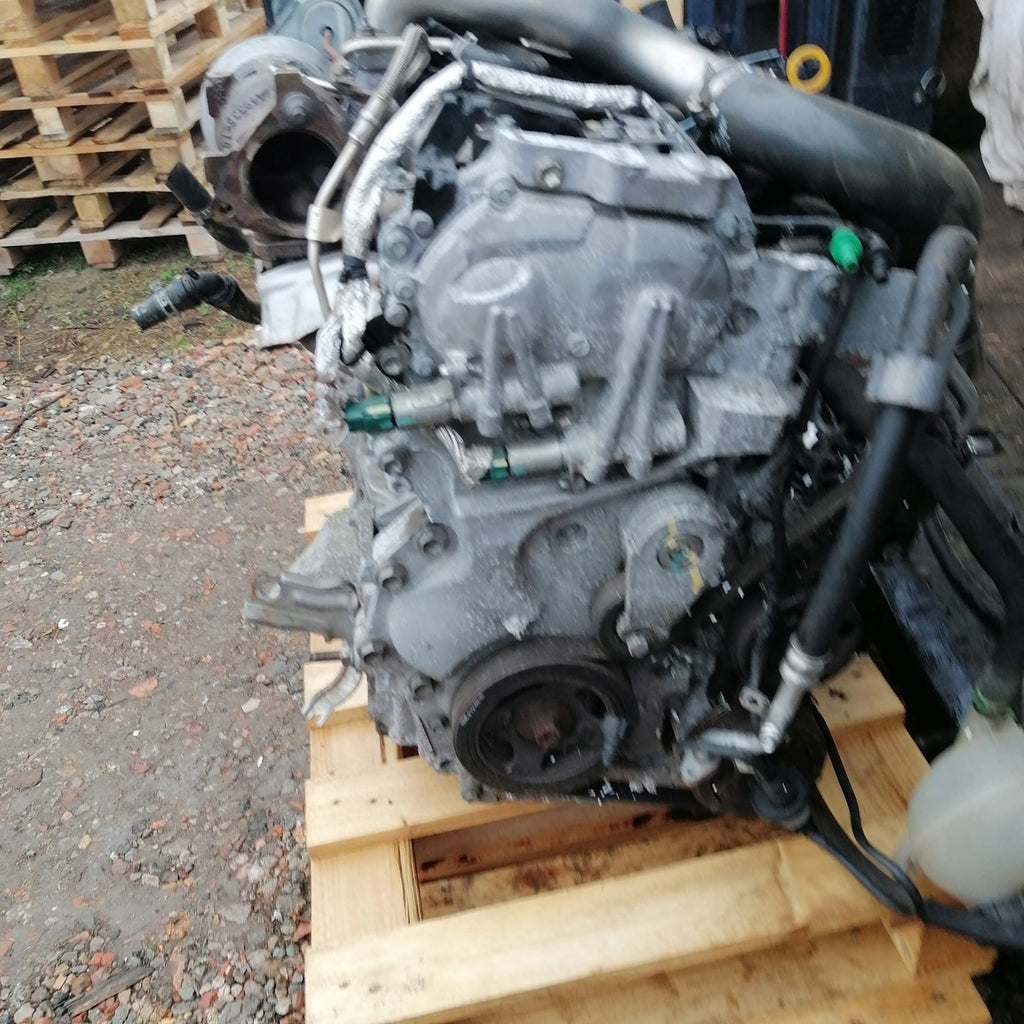 Motor Renault Clio IV M5MA400 1.6 TCE 200PS 147kW Diesel Engine Komplett
