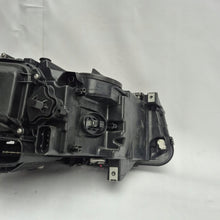 Laden Sie das Bild in den Galerie-Viewer, Frontscheinwerfer BMW 5 F11 F10 7424151 Xenon Links Scheinwerfer Headlight SCH6232297288sz