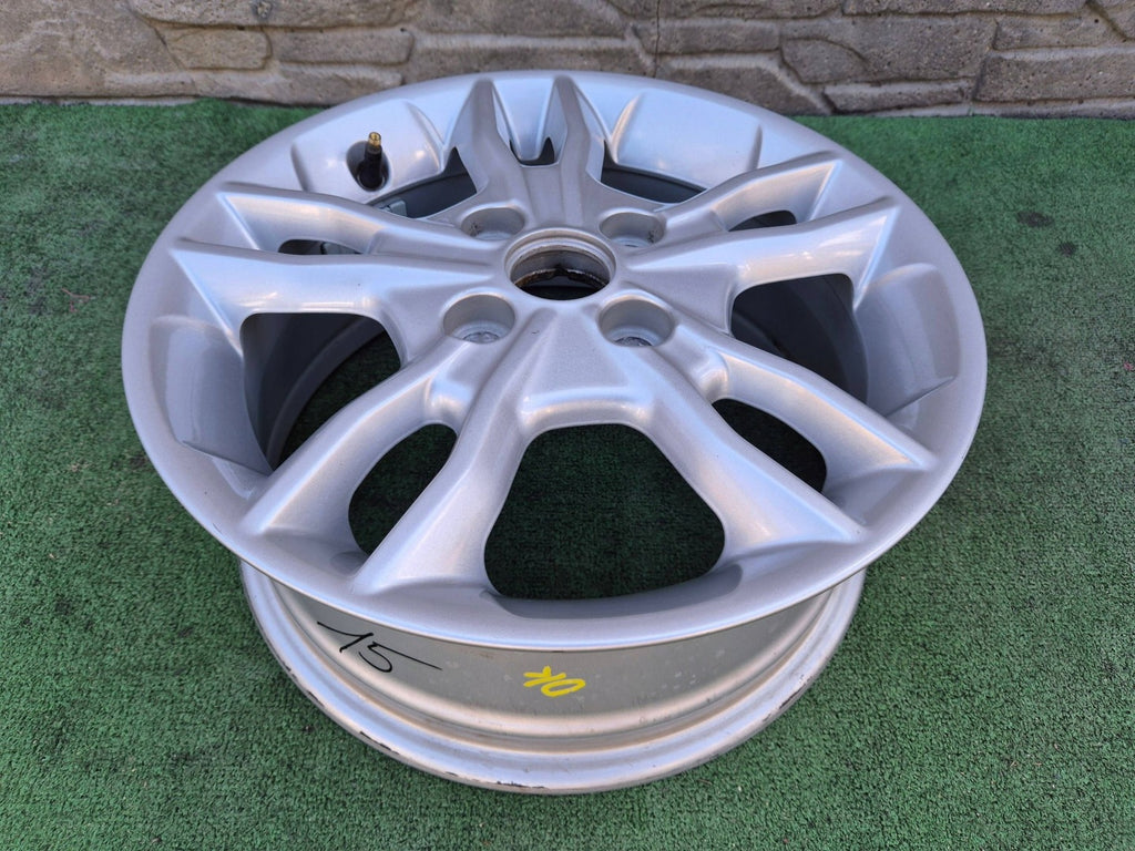 1x Alufelge 15 Zoll 4x108 E1BJ1007AA Ford Fiesta I Rim Wheel FEL6022733393dy
