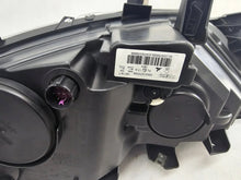 Load image into Gallery viewer, Frontscheinwerfer Iveco Daily IV 05801473749 Rechts Scheinwerfer Headlight SCH3112975234ss