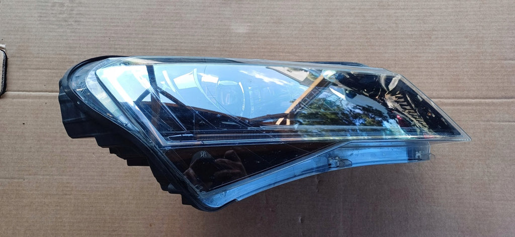 Frontscheinwerfer Skoda Superb 3V1941016 Xenon Rechts Scheinwerfer Headlight SCH8512066258fm